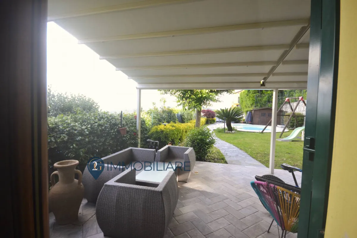 Villa in vendita a Follo - foto 2