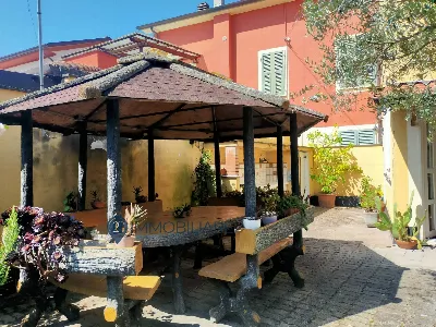 Casa Indipendente in vendita a Ameglia - foto 2