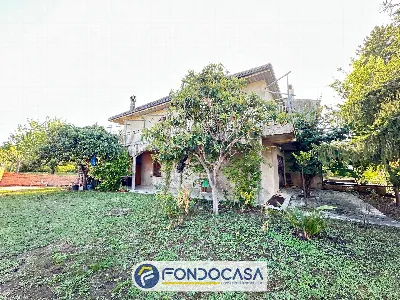 Casa Indipendente in vendita a Ascoli Pice... - foto 3