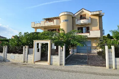 Casa Indipendente in vendita a Montescagli... - foto 5