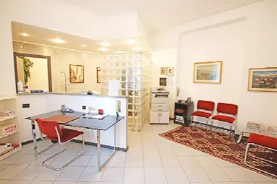 Ufficio in vendita a Bergamo, Longuelo, sa... - foto 2