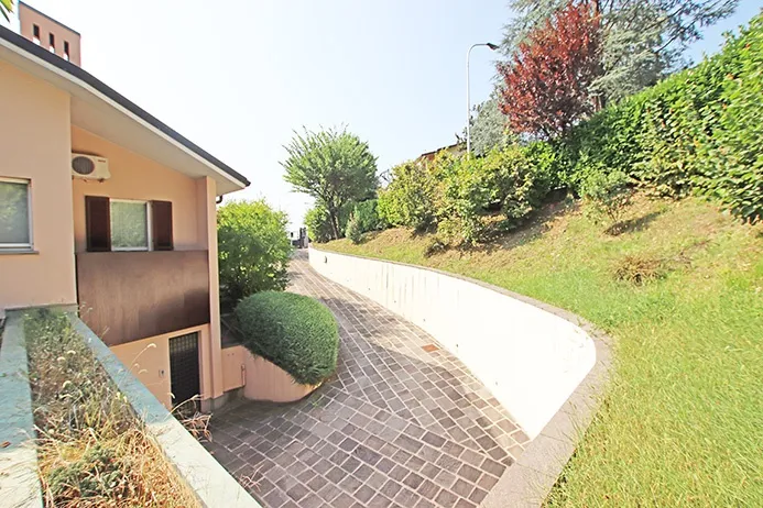 Villa in vendita ad Alzano Lombardo - foto 2