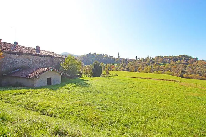 Rustico/Casale in vendita a Caprino Bergamasco - foto 4