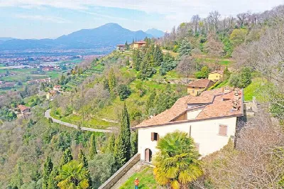 Villa in vendita a Bergamo, Colli - foto 10