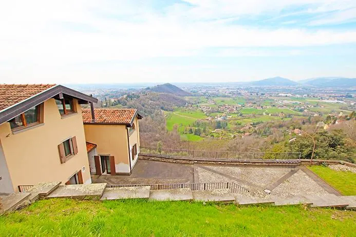 Villa in vendita a Bergamo, Colli - foto 2