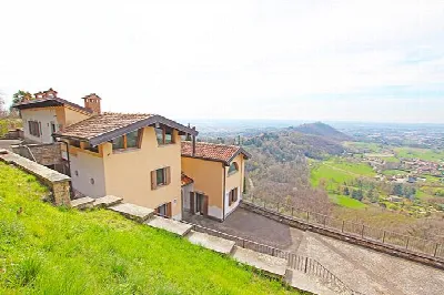 Villa in vendita a Bergamo, Colli - foto 4