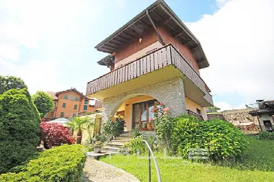 Villa in vendita a Selvino - foto 9