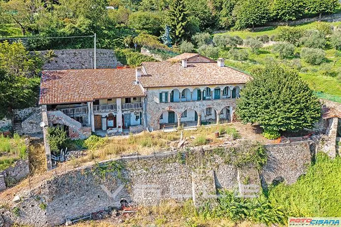 Villa in vendita a Bergamo, Colli - foto 1