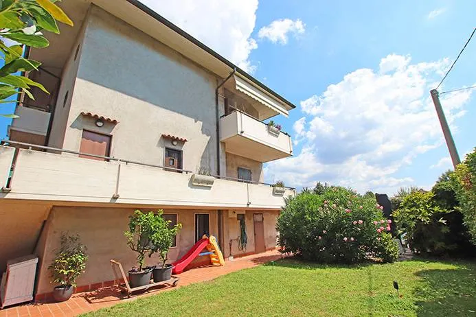 Villa in vendita a Curno - foto 1