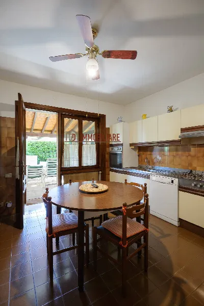 Casa Indipendente in vendita a Montebellun... - foto 4