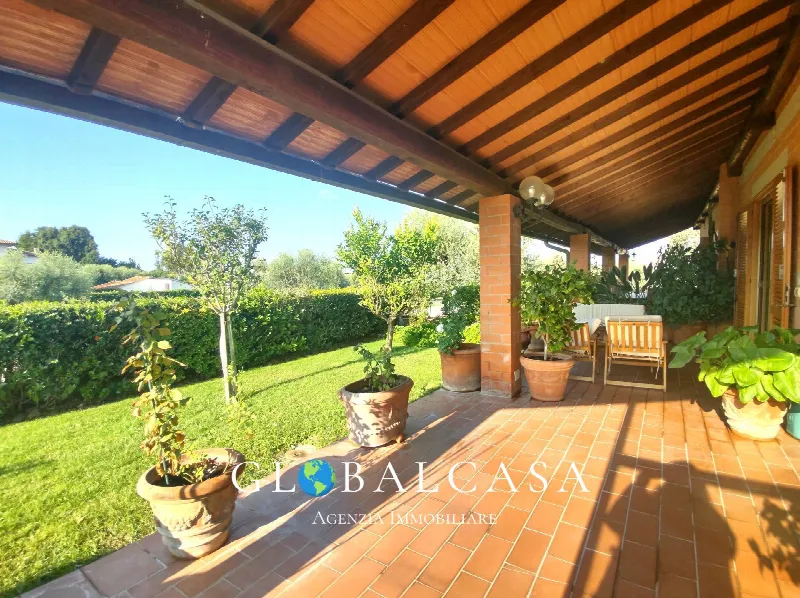 Casa Indipendente in vendita a Grosseto - foto 1
