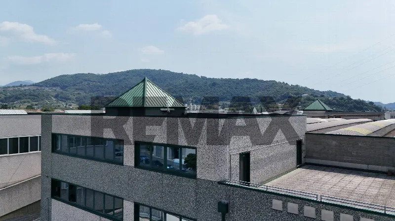 Ufficio in vendita a Carobbio degli Angeli - foto 1