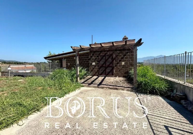 Villa in vendita a Ruviano - foto 1