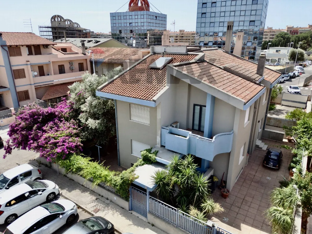 Villa in vendita a Cagliari, Pirri - foto 5