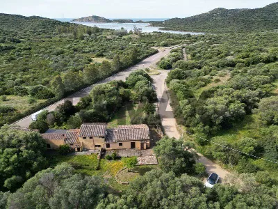 Casa Indipendente a Teulada