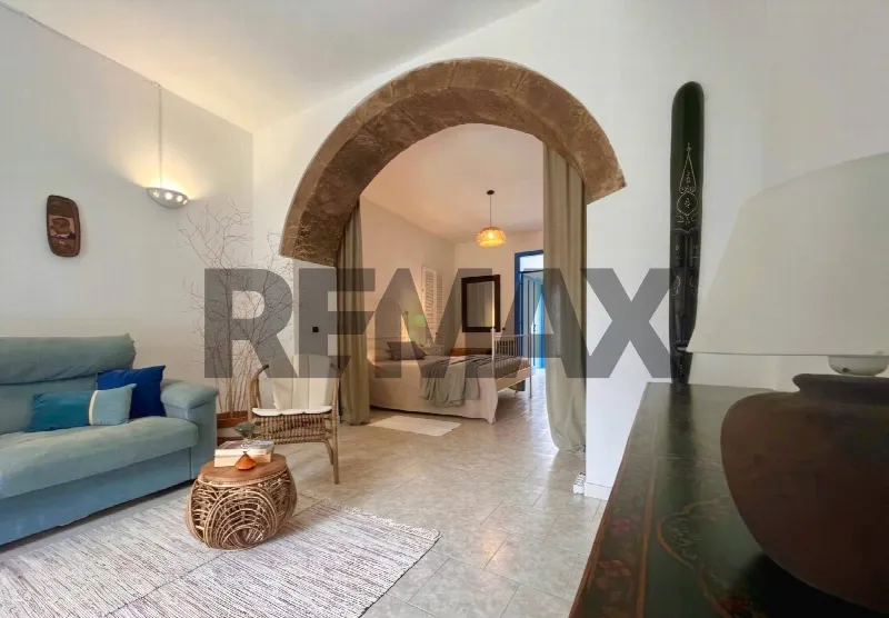 Casa Indipendente in vendita a Giba - foto 1