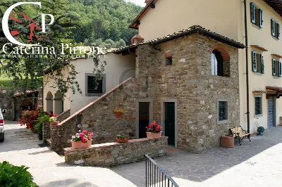 Rustico/Casale in vendita a Dicomano - foto 2