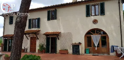 Rustico/Casale in vendita a Terranuova Bra... - foto 1