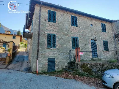 Rustico/Casale in vendita a San Godenzo - foto 2