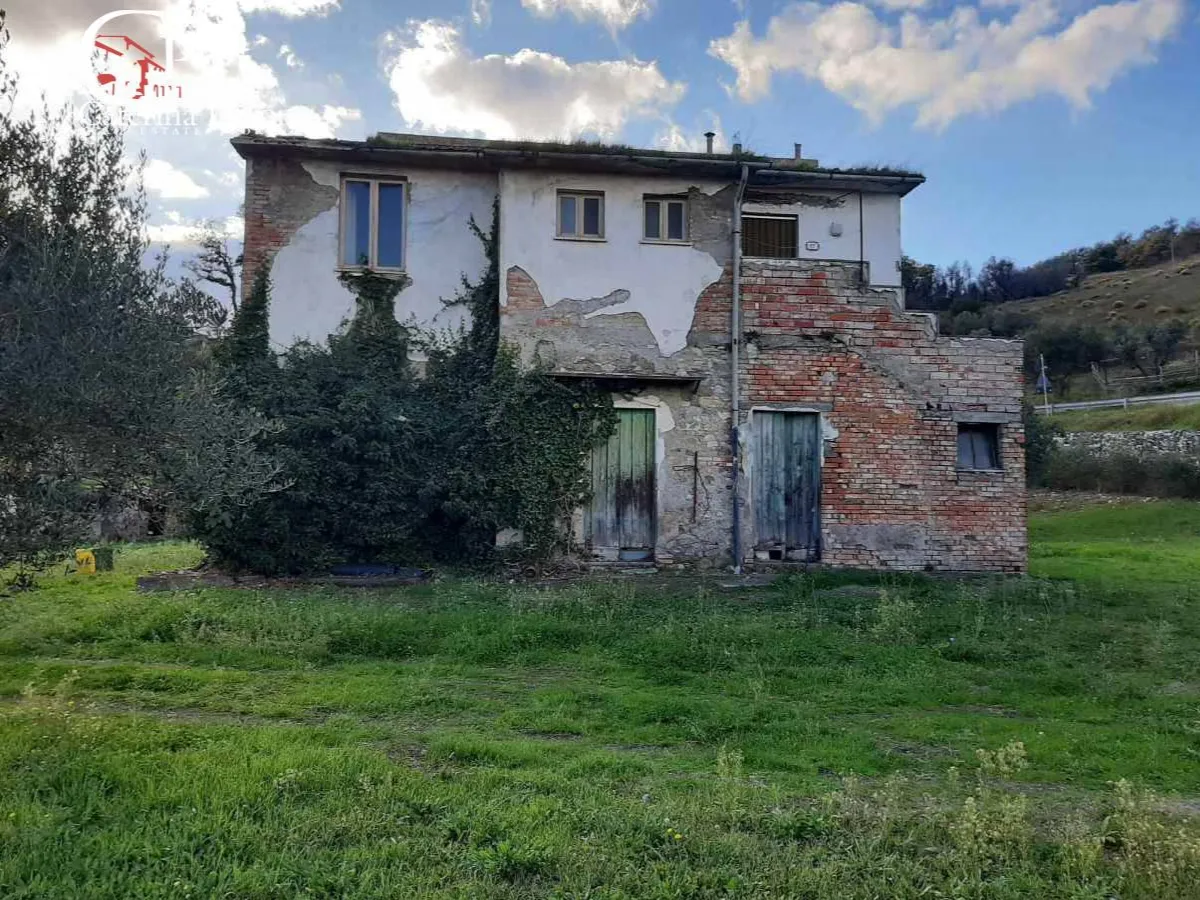 Rustico/Casale in vendita a Montecatini Val di Cecina - foto 2