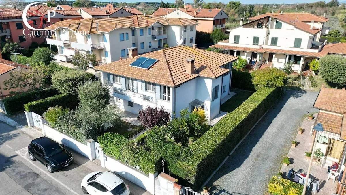 Villa in vendita a Cecina - foto 4