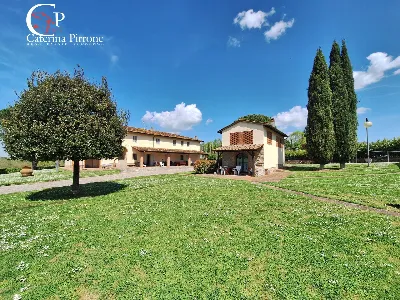 Villa in vendita a Bucine - foto 1