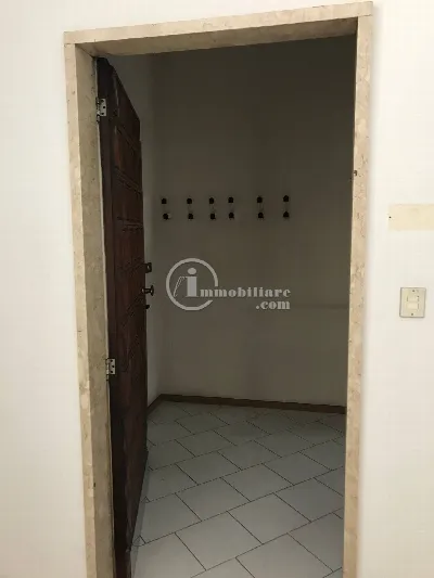 Ufficio in vendita a Busto Arsizio - foto 4
