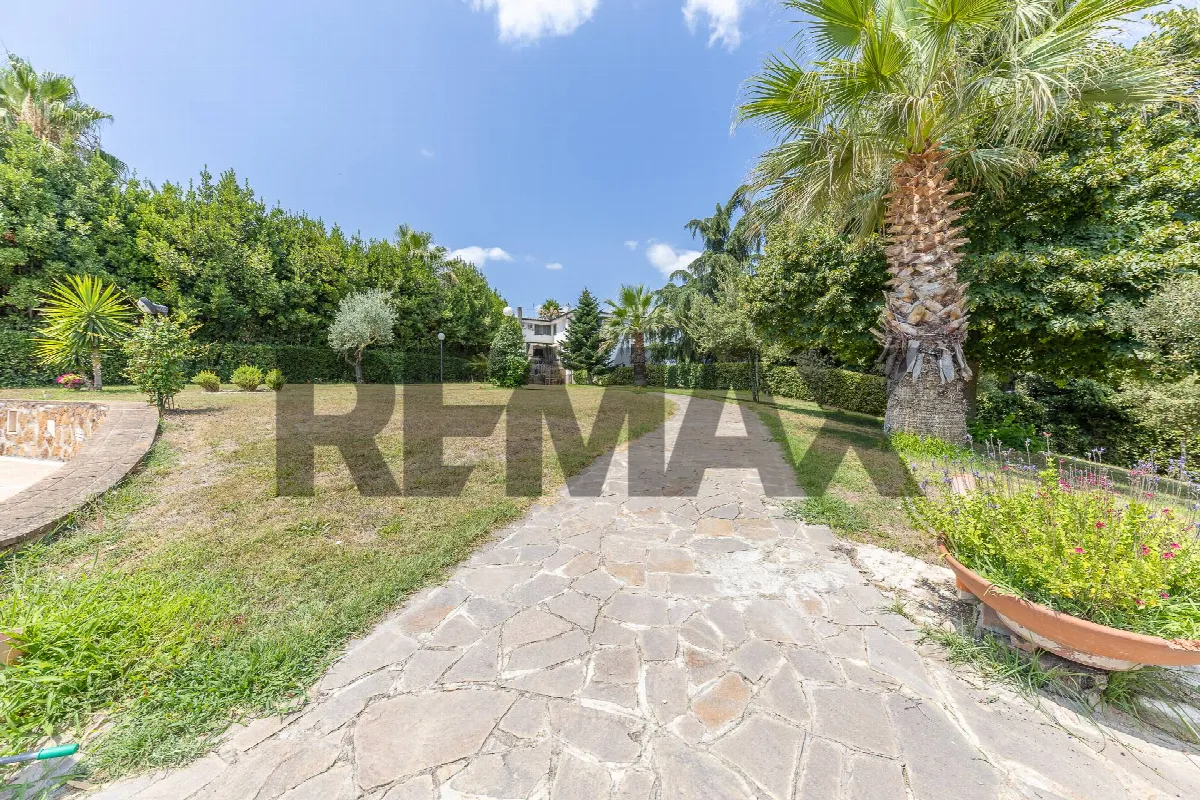 Villa in vendita a Roma, Olgiata, Giustiniana - foto 2