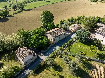 Rustico/Casale in vendita a Serra San Quir... - foto 4