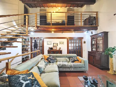 Villa a Campi Bisenzio