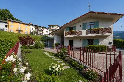 Villa a Sant'Omobono Terme
