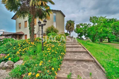 Villa in vendita a Cornate d'Adda - foto 1