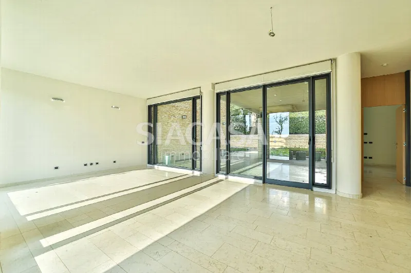Villa in vendita a Merate - foto 1