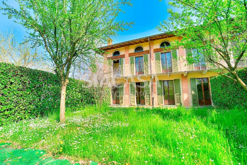 Villa in vendita a Osnago - foto 1
