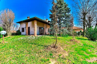 Villa in vendita a Ronco Briantino - foto 1