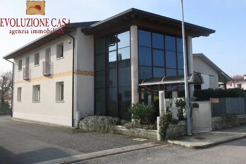 Ufficio in vendita a Fogliano Redipuglia - foto 1
