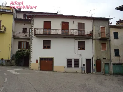 Casa Indipendente a Castel Focognano