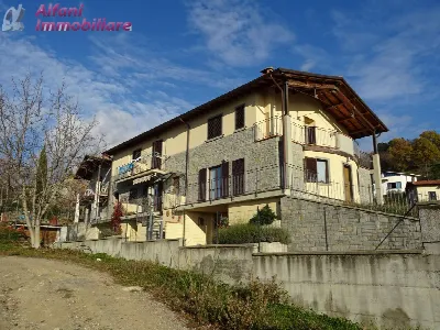 Villa in vendita a Chitignano - foto 1