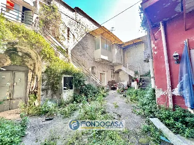 Casa Indipendente a Sant'Antimo
