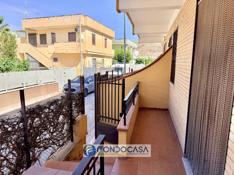 Casa Indipendente in vendita a Mondragone - foto 1