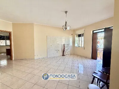 Casa Indipendente in vendita a Mondragone - foto 9