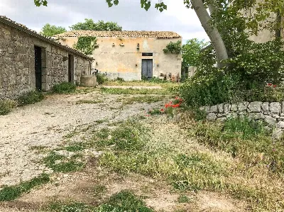 Rustico/Casale in vendita a Ragusa, Zona i... - foto 2