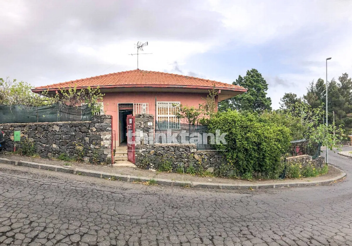 Villa in vendita a Belpasso - foto 2