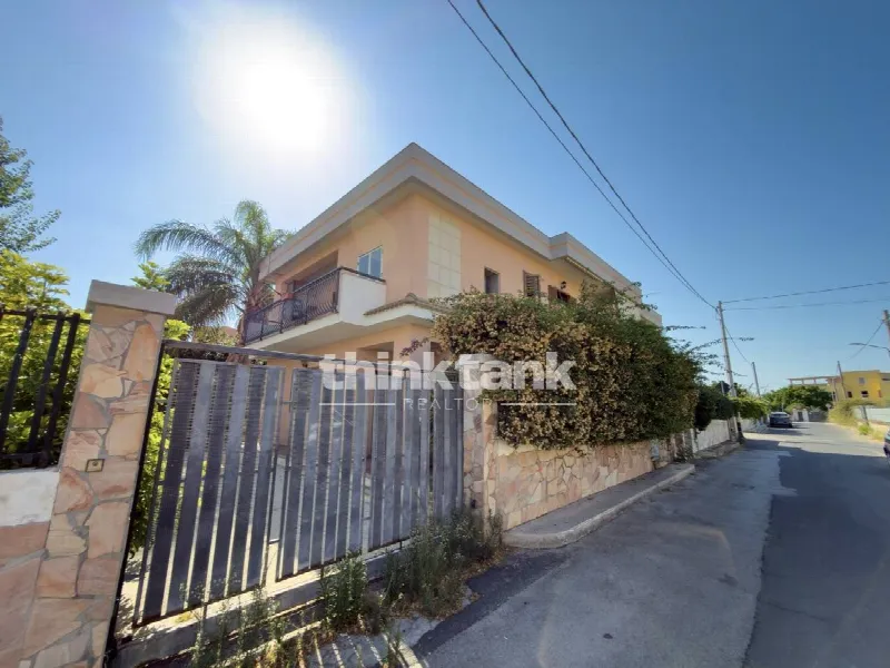 Villa in vendita a Siracusa, Scala Greca, Neapolis, Pizzuta - foto 1