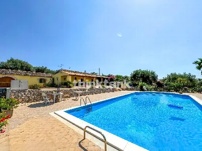 Villa in vendita a Canicattini Bagni - foto 1