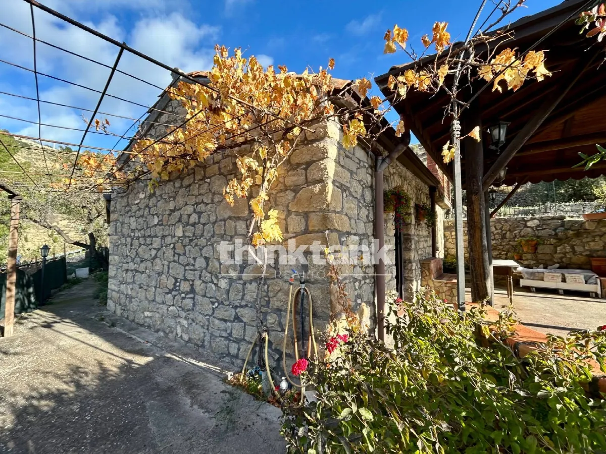 Villa in vendita a Centuripe - foto 2