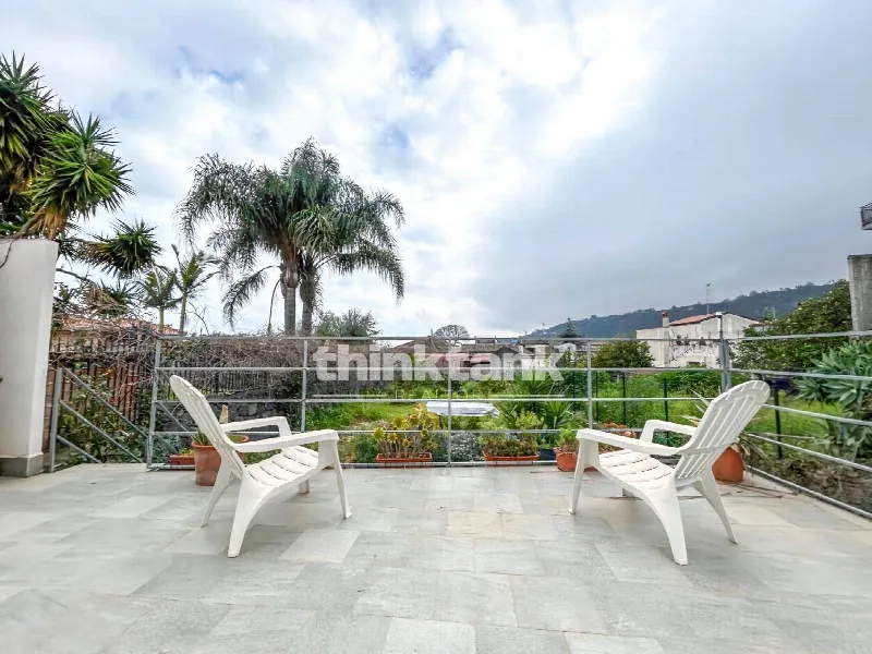 Casa Indipendente in vendita ad Acireale - foto 1