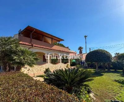 Villa in vendita a Avola - foto 1