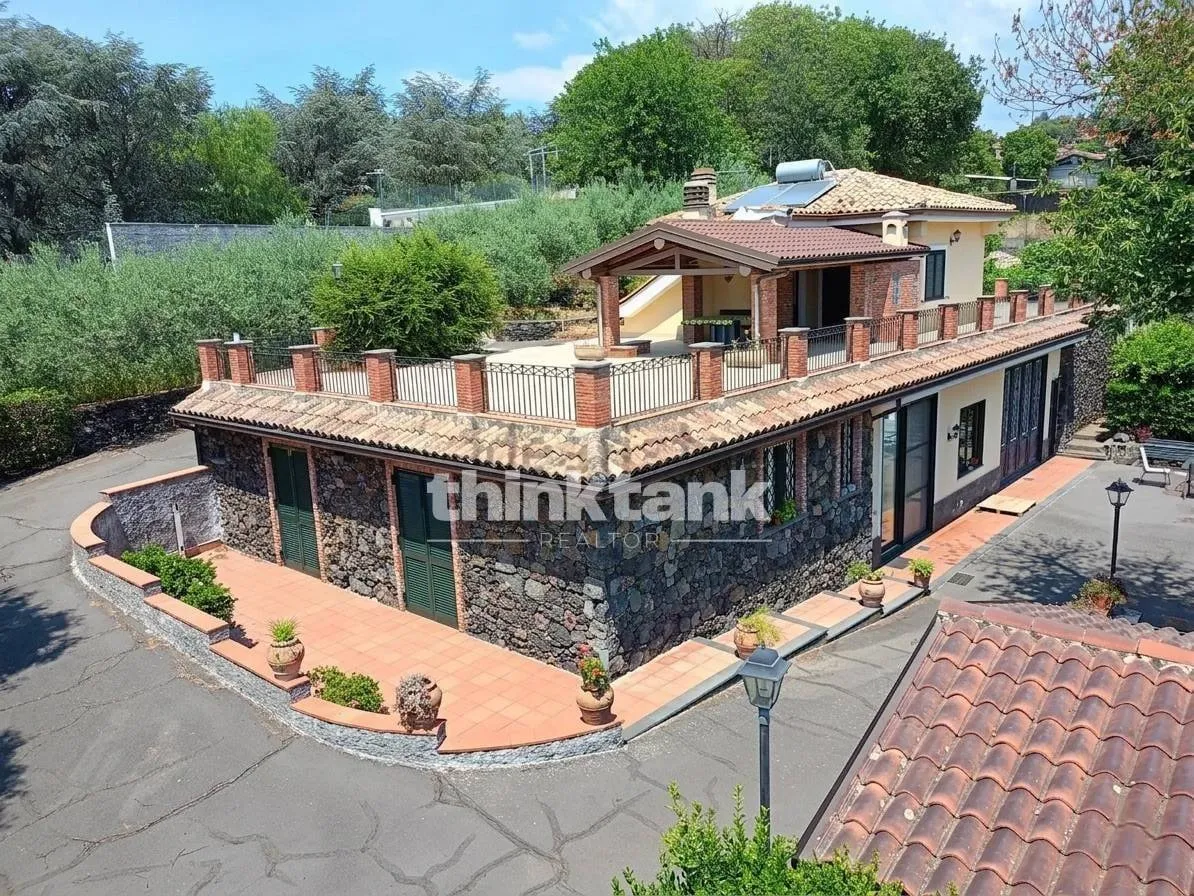 Villa in vendita a Trecastagni - foto 2