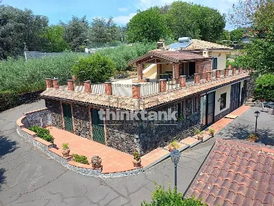 Villa in vendita a Trecastagni - foto 2